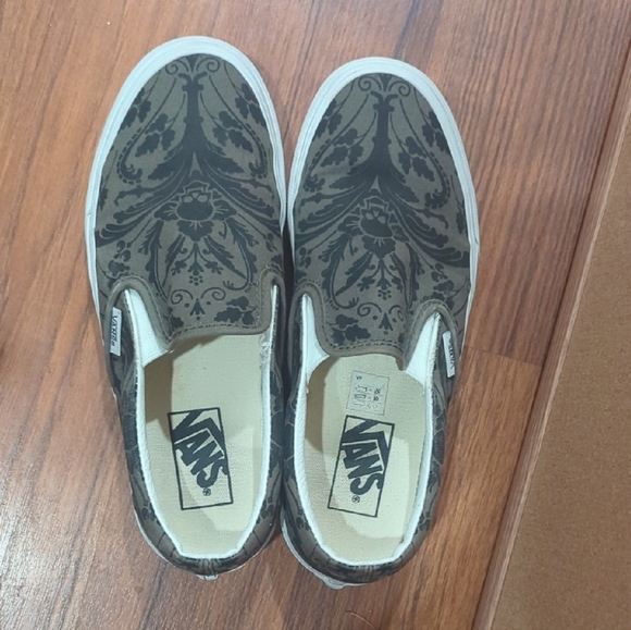 Vans Slip-On Sneakers - Black and Olive Pattern w/Skull - Picture 3 of 5